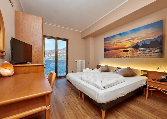 Eden 3* Brenzone sul Garda