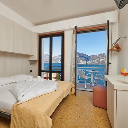 Hotell Eden 3*