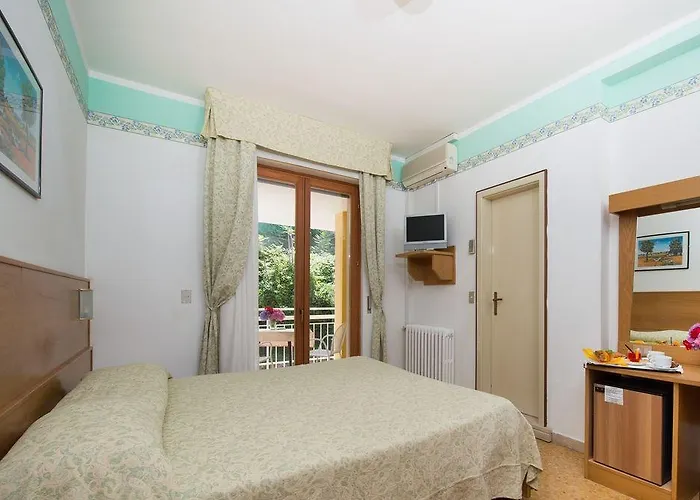 Eden 3* Brenzone sul Garda