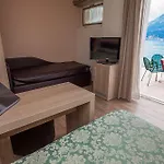 Eden 3*